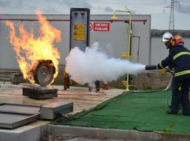 Corso di formazione per addetto antincendio in attività a rischio di incendio medio